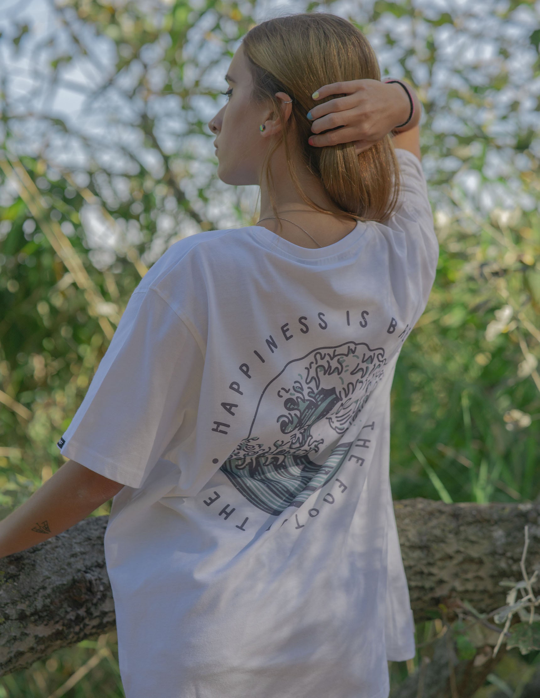 KANAGAWA WHITE TSHIRT