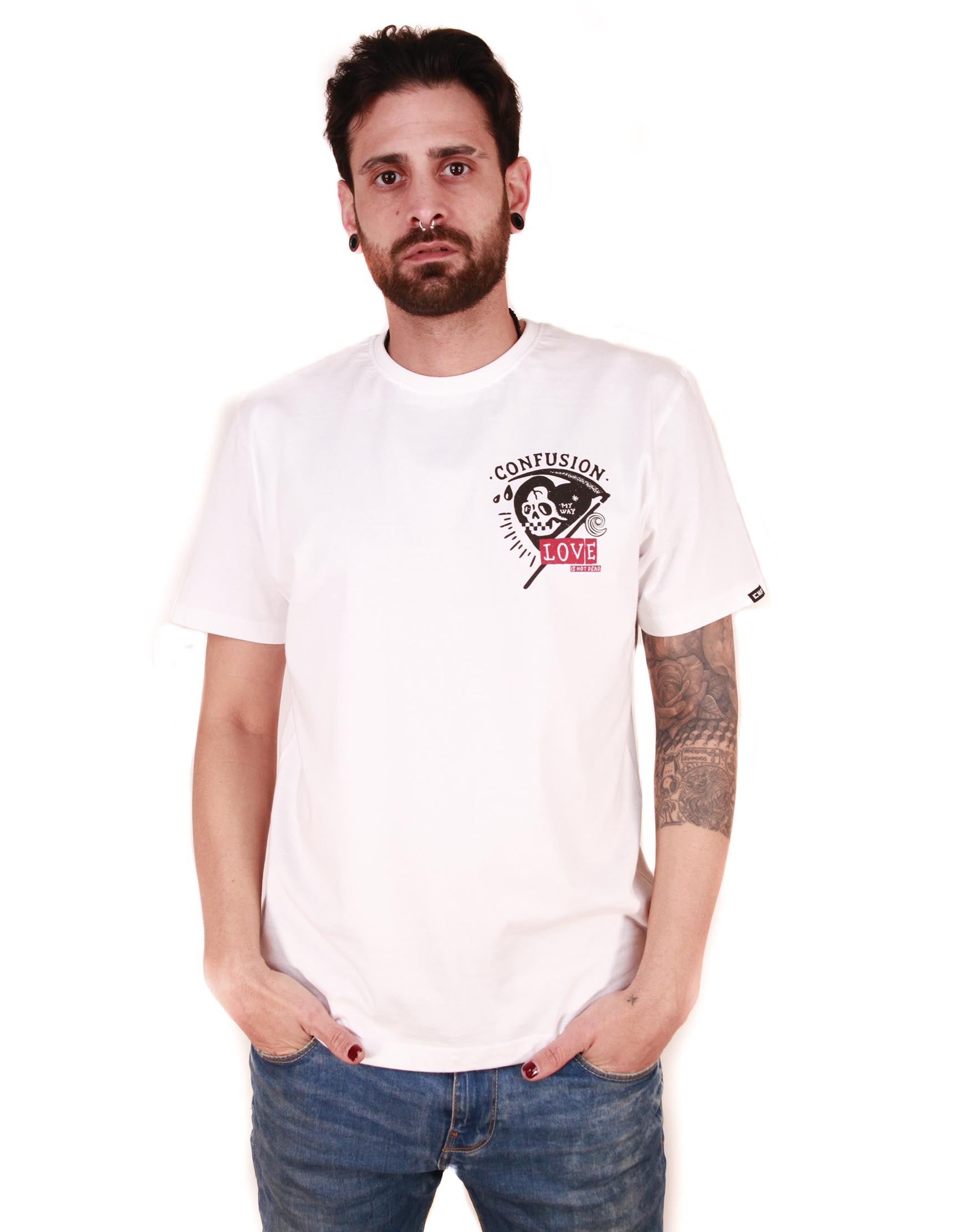 LOVE NOT DEAD WHITE TEE