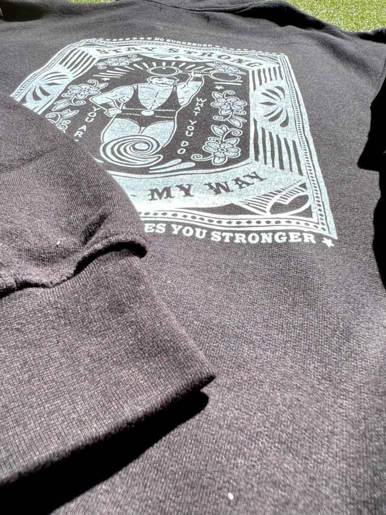 STAY STRONG BLACK HOODIE