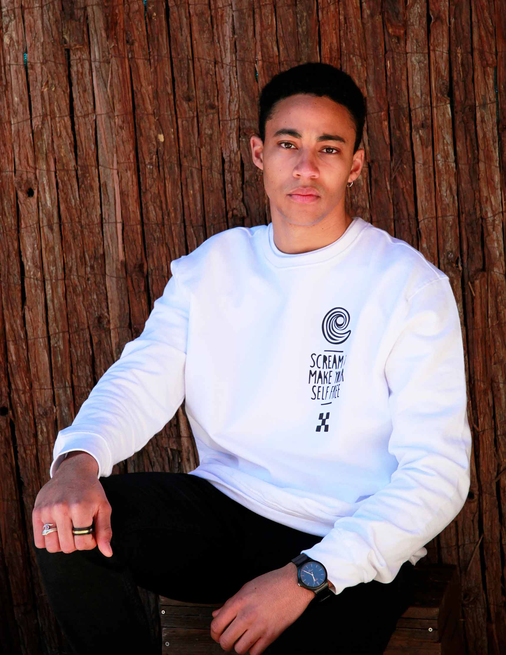 SCREAM CHEST WHITE CREWNECK