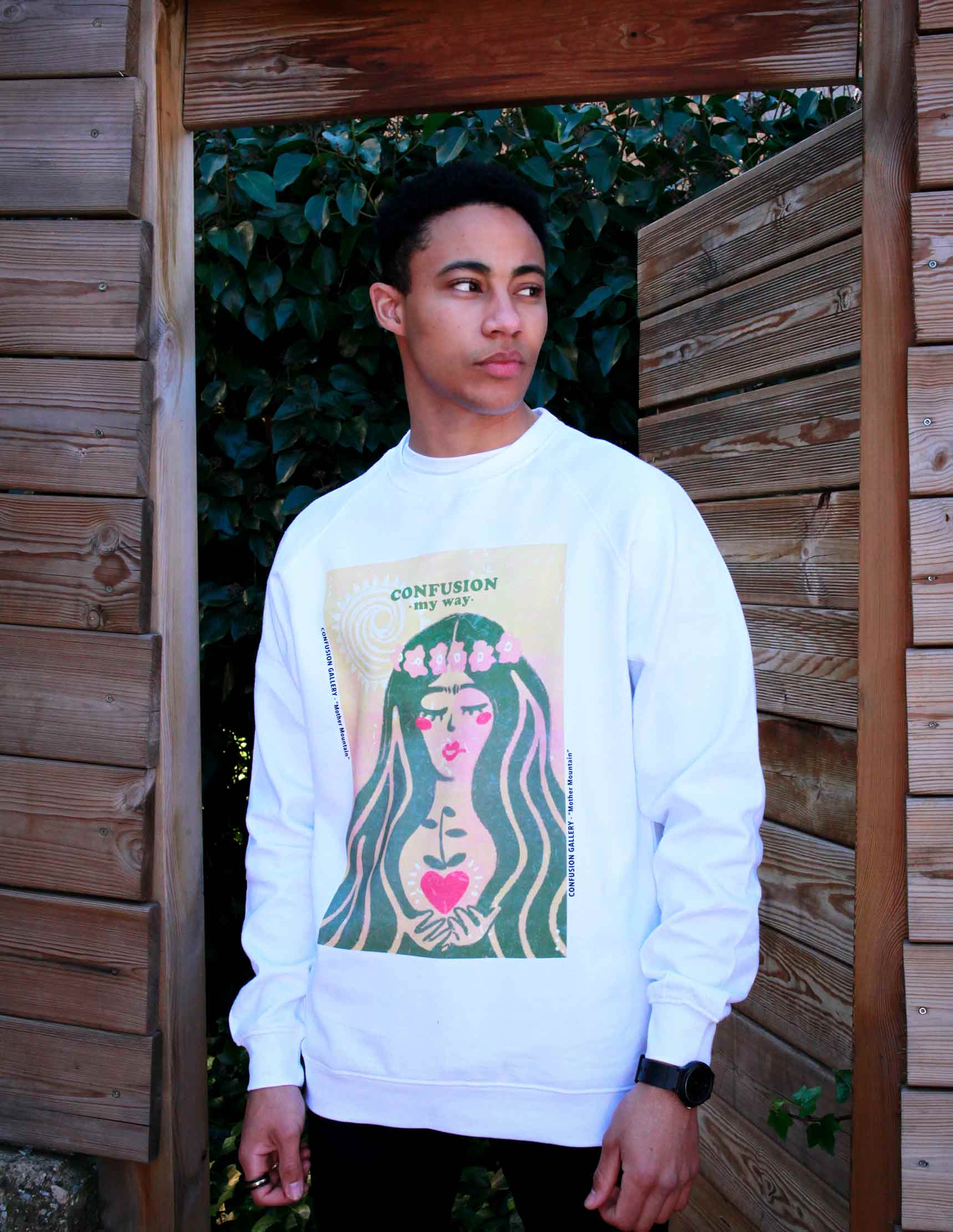 MOTHER MOUNTAIN WHITE CREWNECK